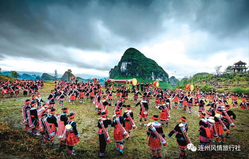 绝美油岭瑶寨·盘王节美食节·千亩银杏林纯玩一日游——仅需38元，邂逅瑶乡风情与自然盛景